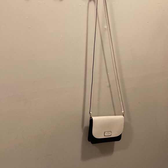 Kate Spade Bag - Picture 2 of 3